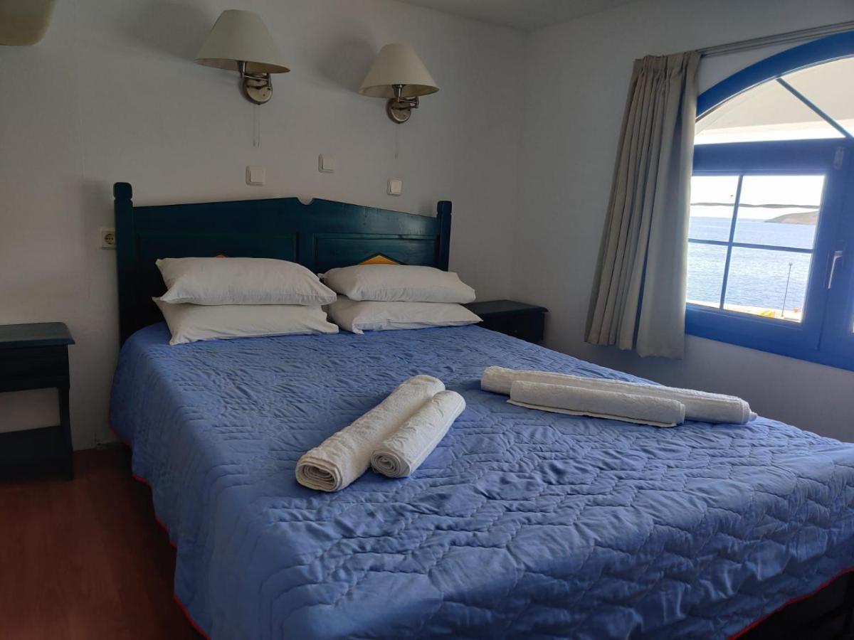 Blue Sky Aparts Livadia  Luaran gambar